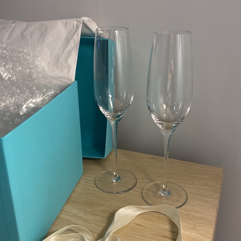 Tiffany & Co. Clear Crystal Glass Champagne Flute Set